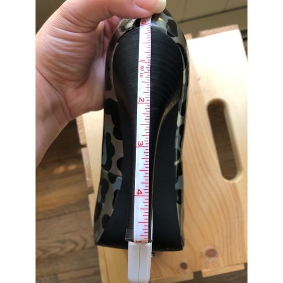 Carlos by Carlos Santana Platonic Patent Leather High Heels Pumps Size 7.5 - Picture 12 of 13